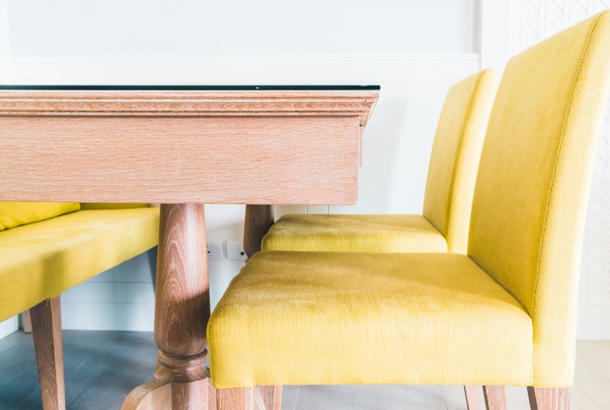 Dining Chair Upholstery Trends: Modern Fabrics and Timeless Designs Dining Chair Upholstery Trends